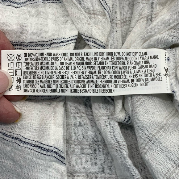 NWT Forever 21 Long Sleeve Crinkled Tie Front Top White/Navy Striped S - Picture 5 of 8